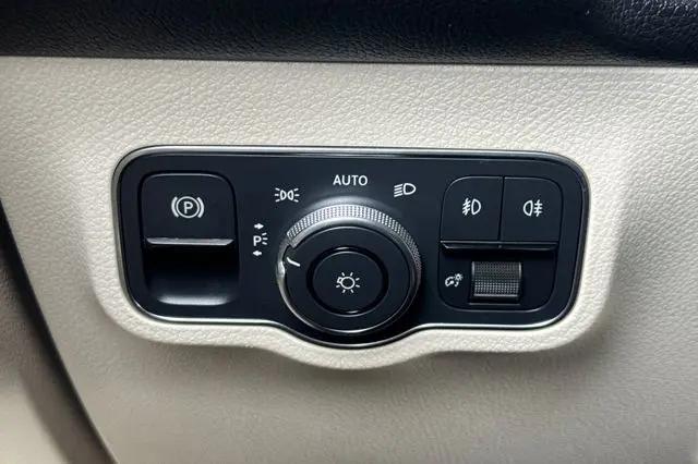 2022 Mercedes-Benz GLB GLB 250