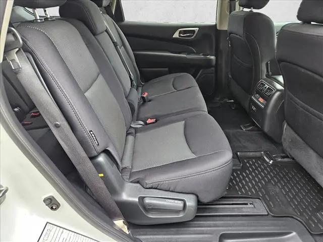 2020 Nissan Pathfinder SV 2WD