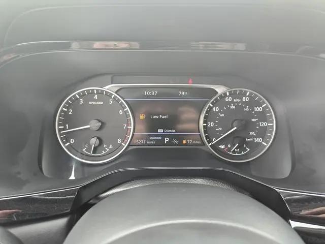 2025 Nissan Pathfinder SL FWD