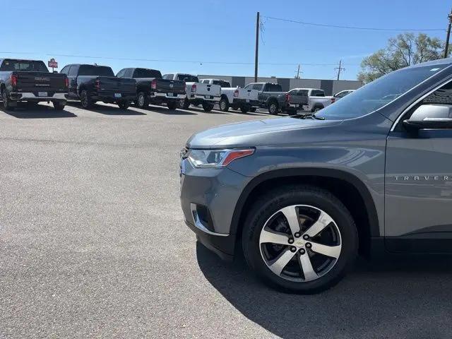 2021 Chevrolet Traverse AWD LT Leather