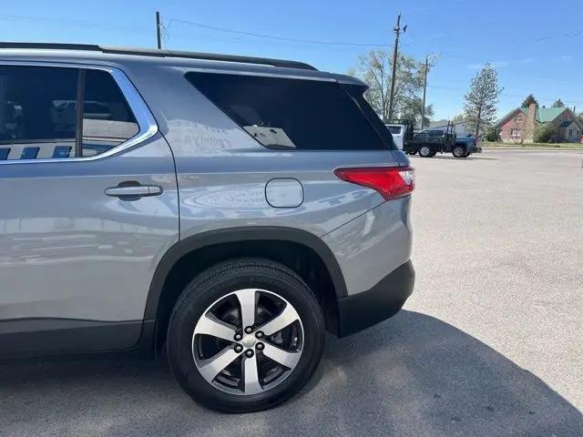 2021 Chevrolet Traverse AWD LT Leather