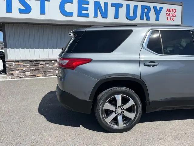2021 Chevrolet Traverse AWD LT Leather