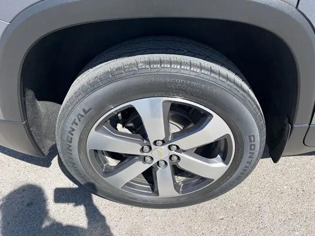 2021 Chevrolet Traverse AWD LT Leather