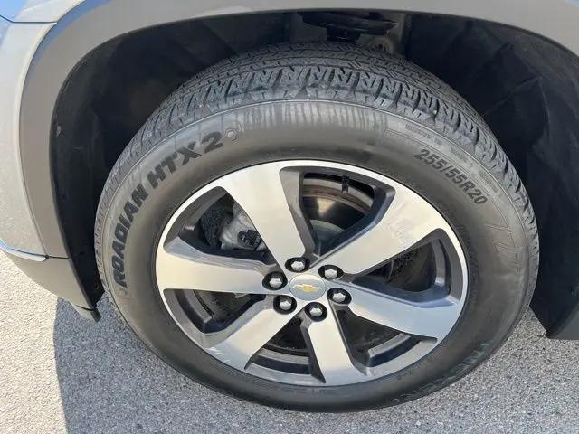 2021 Chevrolet Traverse AWD LT Leather