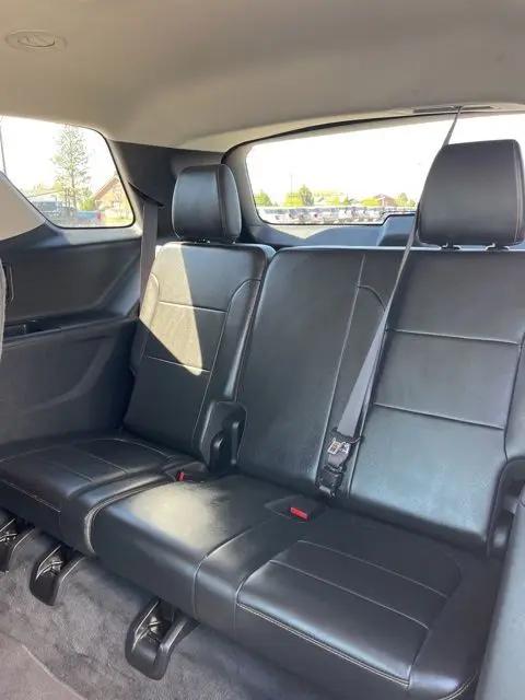 2021 Chevrolet Traverse AWD LT Leather