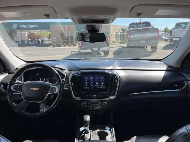 2021 Chevrolet Traverse AWD LT Leather