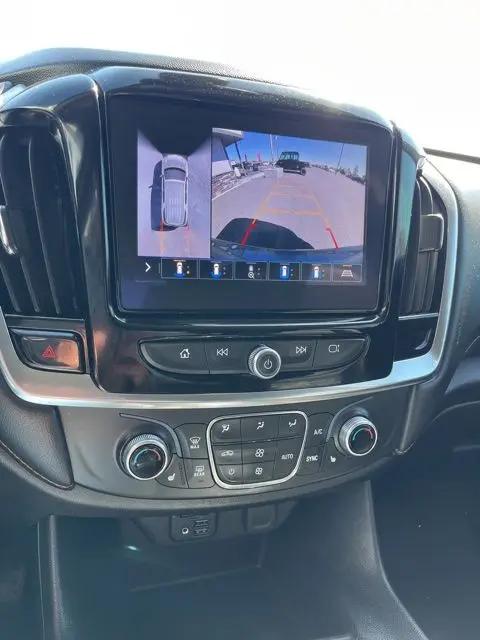 2021 Chevrolet Traverse AWD LT Leather