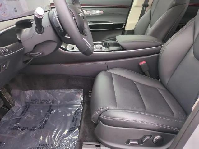 2026 Genesis GV70 2.5T