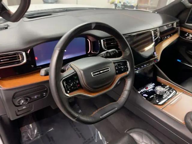 2024 Jeep Grand Wagoneer L Series III 4x4