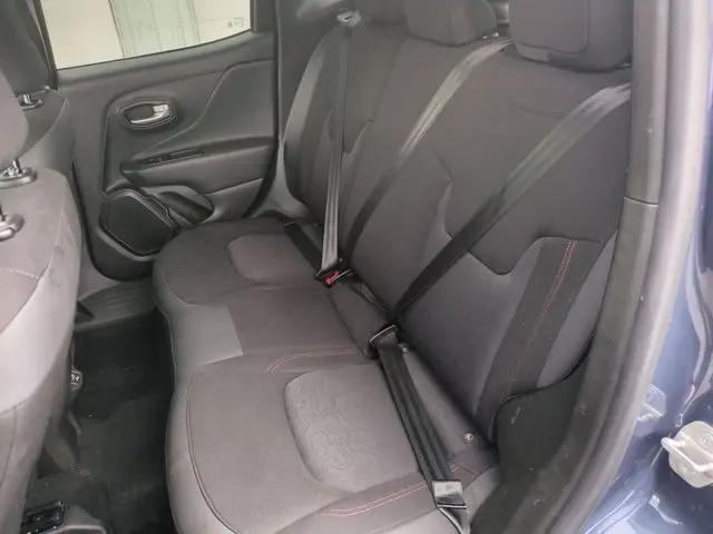 2023 Jeep Renegade Trailhawk 4x4