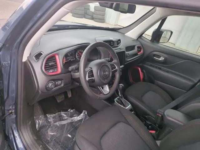 2023 Jeep Renegade Trailhawk 4x4