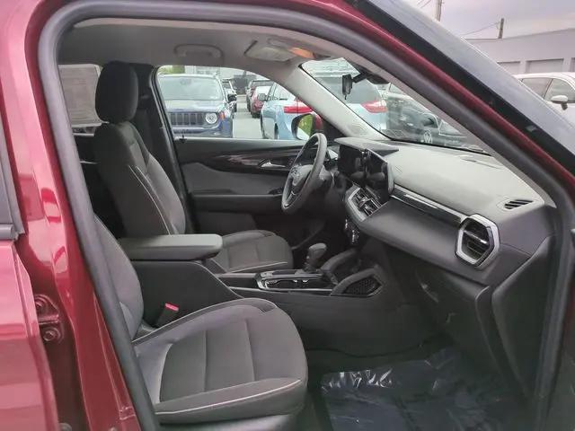 2024 Chevrolet TrailBlazer FWD LT