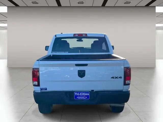 2024 Ram 1500 Classic Warlock Crew Cab 4x4 5'7" Box