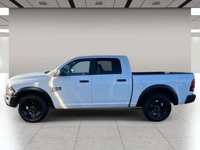 2024 Ram 1500 Classic Warlock Crew Cab 4x4 5'7" Box