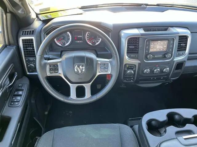 2024 Ram 1500 Classic Warlock Crew Cab 4x4 5'7" Box