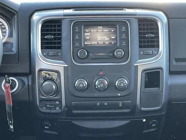 2024 Ram 1500 Classic Warlock Crew Cab 4x4 5'7" Box