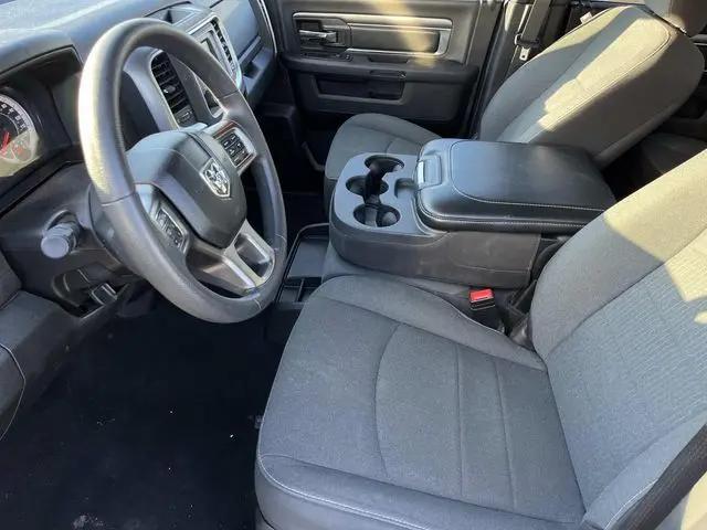 2024 Ram 1500 Classic Warlock Crew Cab 4x4 5'7" Box