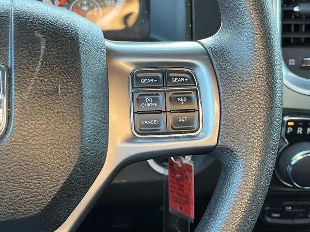 2024 Ram 1500 Classic Warlock Crew Cab 4x4 5'7" Box
