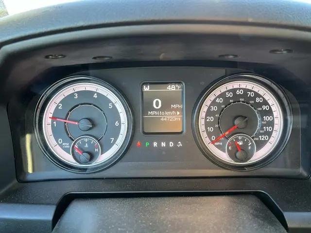 2024 Ram 1500 Classic Warlock Crew Cab 4x4 5'7" Box