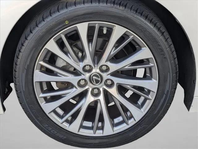 2019 Lexus ES 350 Luxury