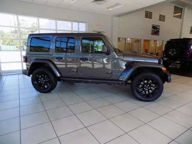 2025 Jeep Wrangler 4xe Sahara 4xe