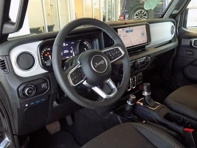 2025 Jeep Wrangler 4xe Sahara 4xe