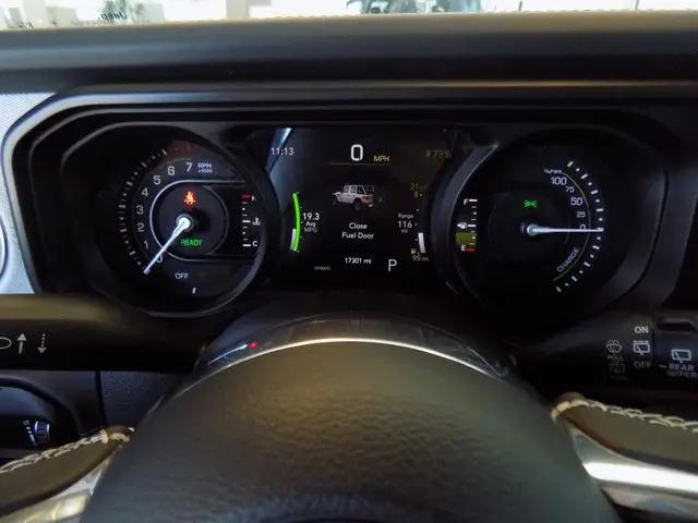 2025 Jeep Wrangler 4xe Sahara 4xe