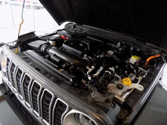 2025 Jeep Wrangler 4xe Sahara 4xe