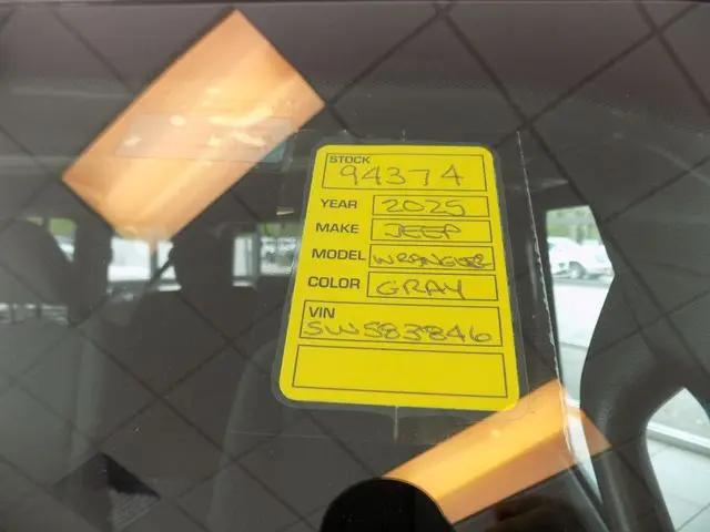 2025 Jeep Wrangler 4xe Sahara 4xe