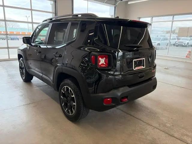 2023 Jeep Renegade Trailhawk 4x4