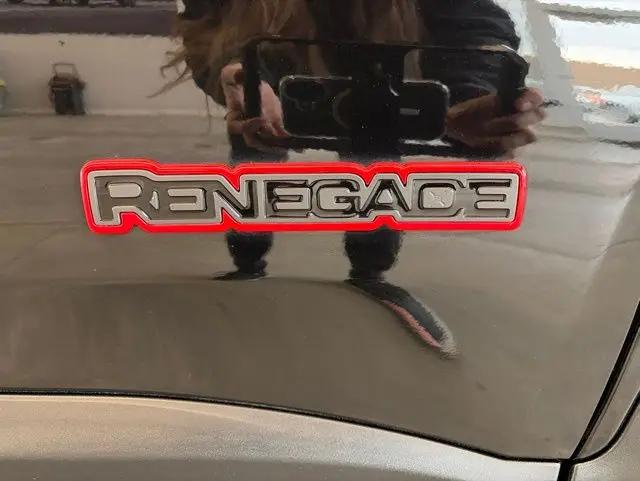 2023 Jeep Renegade Trailhawk 4x4