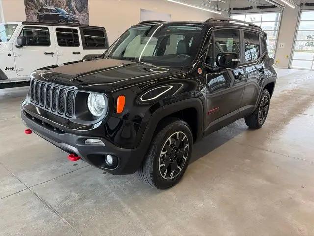 2023 Jeep Renegade Trailhawk 4x4 for sale in FORT GRATIOT, MI