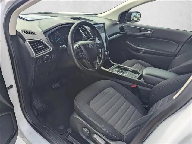 2023 Ford Edge SE
