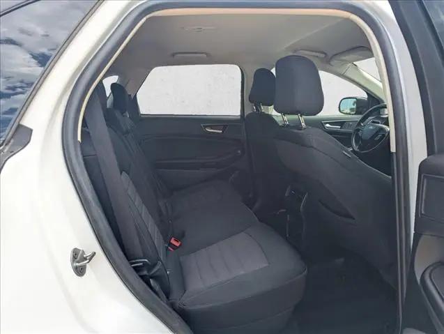 2023 Ford Edge SE