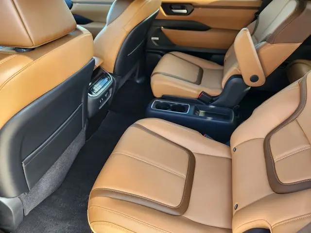 2025 Nissan Armada SL 4WD