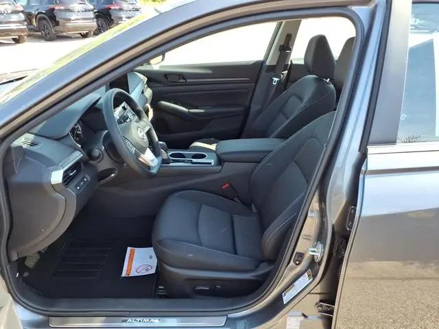 2026 Nissan Altima SV FWD