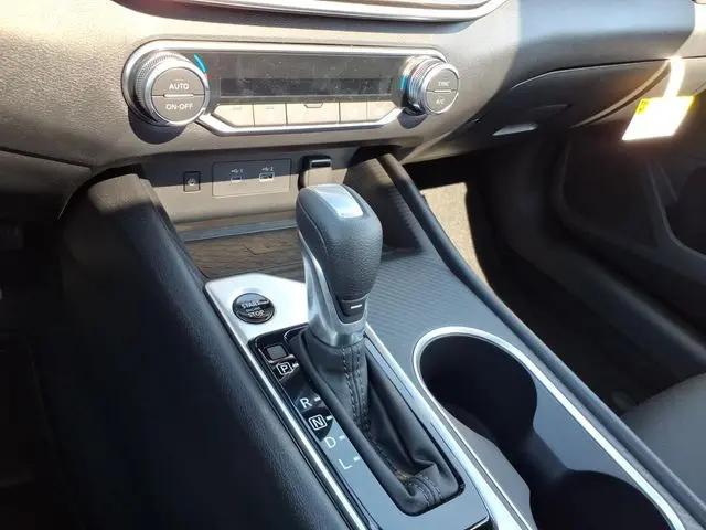 2026 Nissan Altima SV FWD