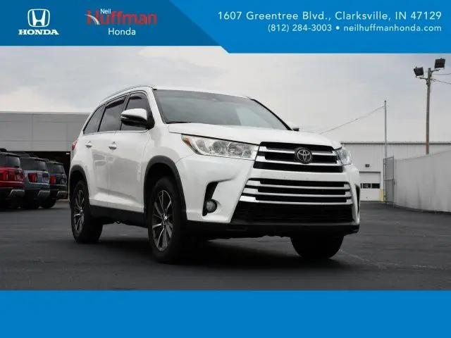 2019 Toyota Highlander XLE for sale in Clarksville, IN