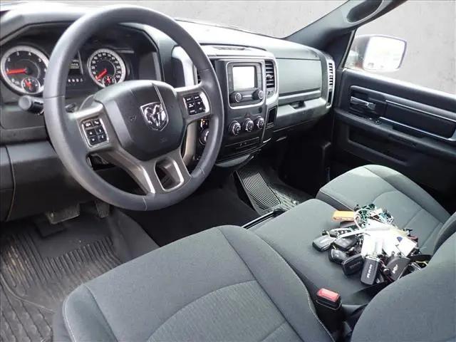 2024 Ram 1500 Classic Warlock Crew Cab 4x4 5'7" Box