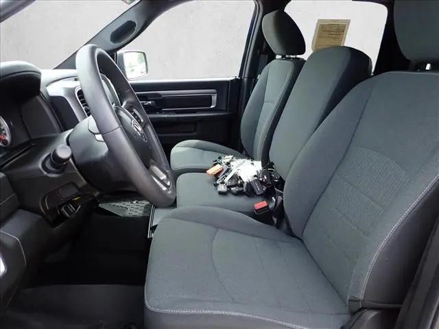2024 Ram 1500 Classic Warlock Crew Cab 4x4 5'7" Box