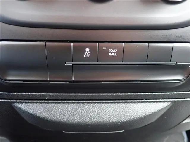 2024 Ram 1500 Classic Warlock Crew Cab 4x4 5'7" Box