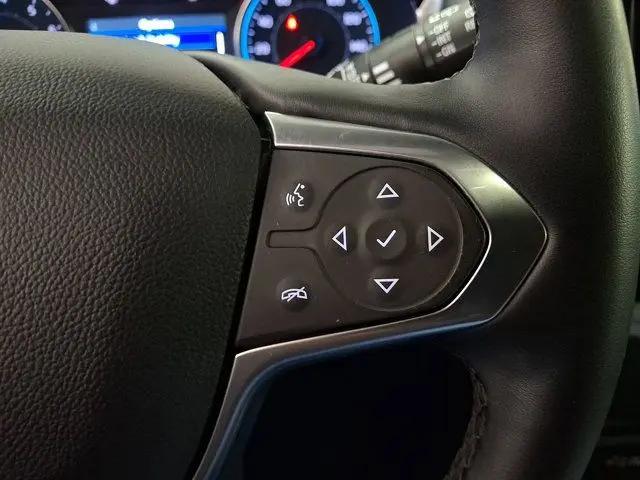 2023 Chevrolet Traverse AWD RS