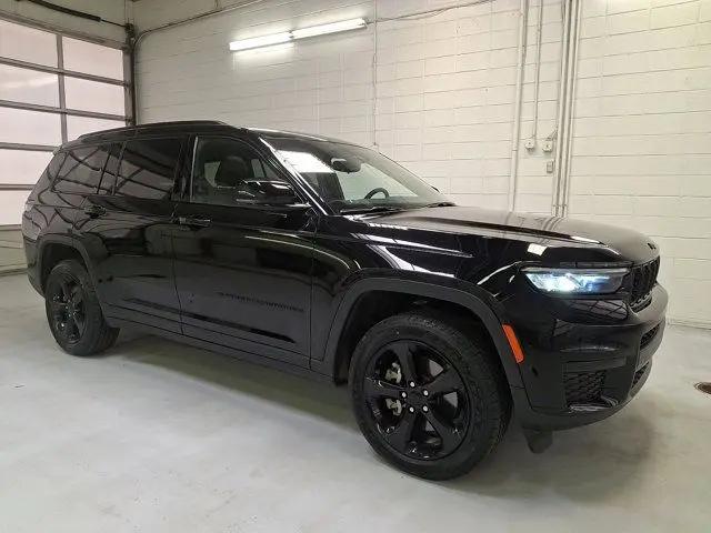 2023 Jeep Grand Cherokee L Altitude 4x4 for sale in Wilkes-Barre, PA