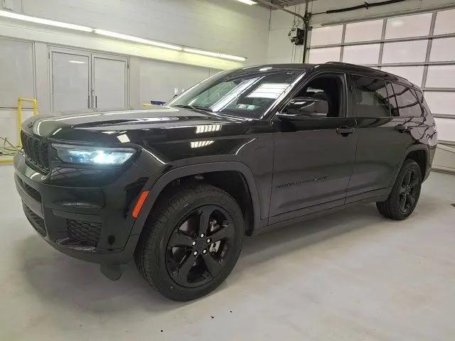 2023 Jeep Grand Cherokee L Altitude 4x4
