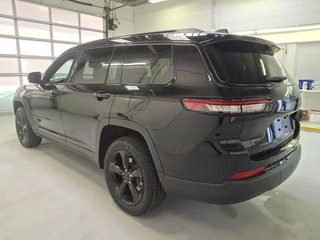 2023 Jeep Grand Cherokee L Altitude 4x4