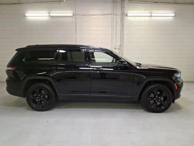 2023 Jeep Grand Cherokee L Altitude 4x4