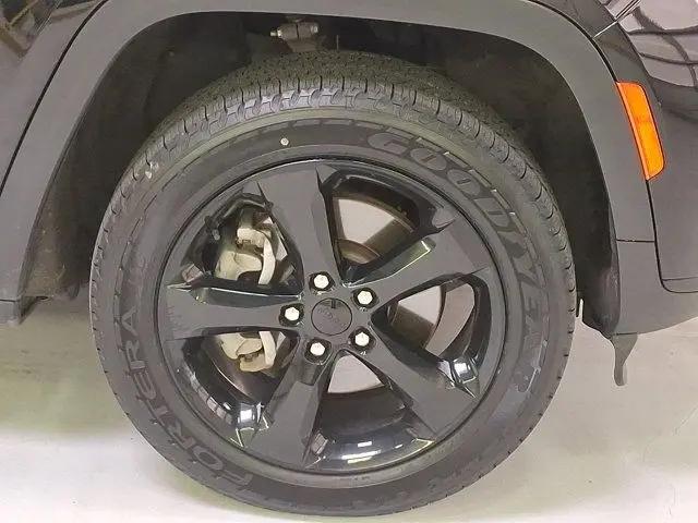 2023 Jeep Grand Cherokee L Altitude 4x4