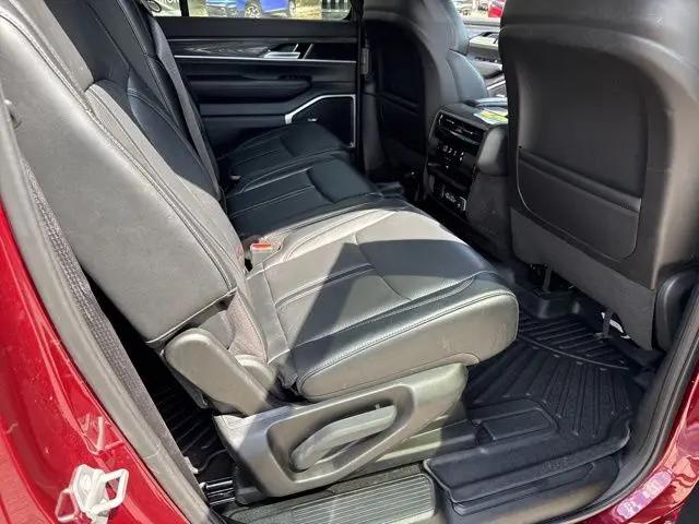 2022 Jeep Wagoneer Series II 4x4