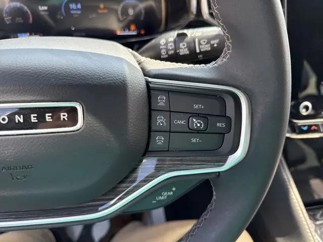 2022 Jeep Wagoneer Series II 4x4