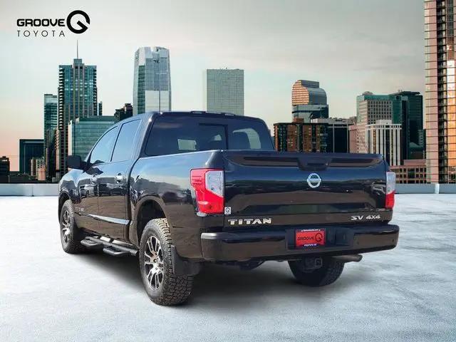 2021 Nissan Titan Crew Cab SV 4x4
